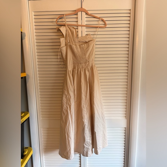 Strut & Bolt knotted bow dress midi - Picture 3 of 3